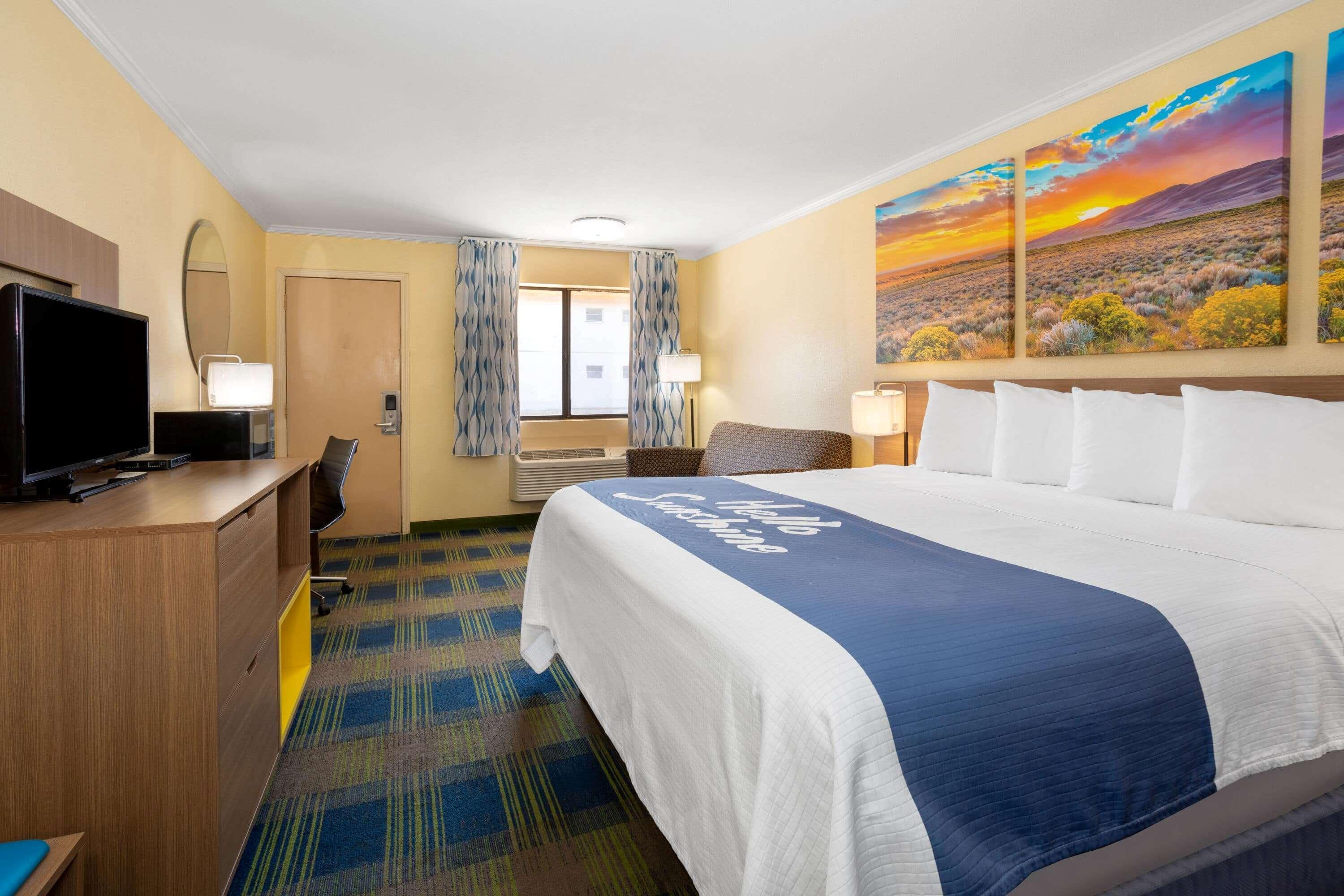 Days Inn By Wyndham Alamogordo White Sands Exterior photo
